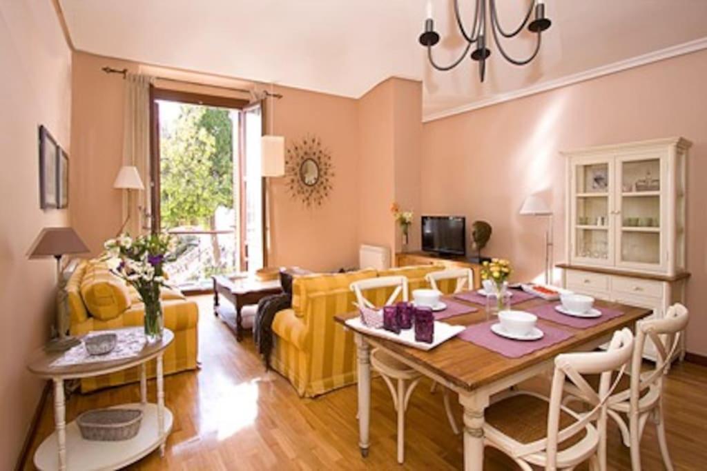 Ria San Esteban Apartment *